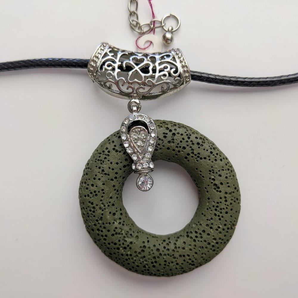 Handmade Lava Stone Aromatherapy Diffuser Necklaces - Olive Green